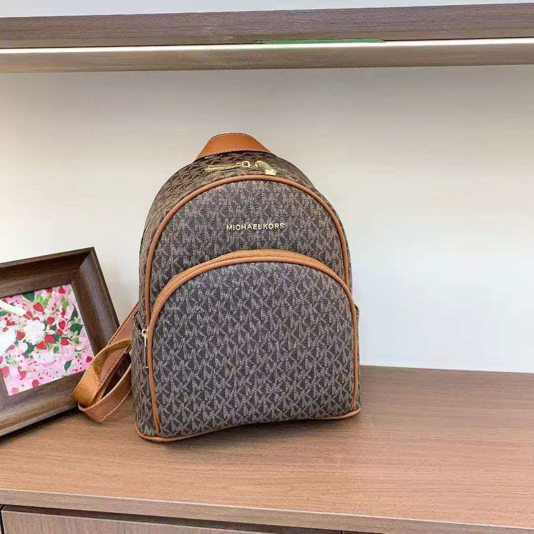 Mochila Mini Clássica Versátil - Luxury Bags Michael Kors avaliação e preço