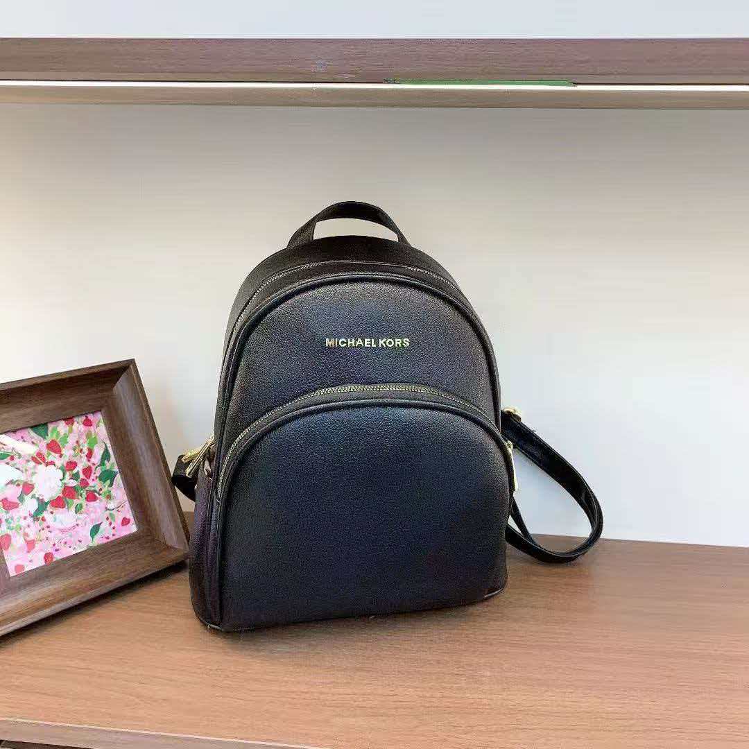 Mochila Mini Clássica Versátil - Luxury Bags Michael Kors avaliação e preço